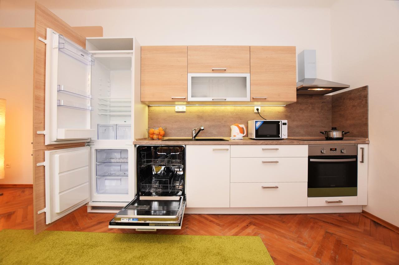 Cisarka Apartments ปราก ภายนอก รูปภาพ